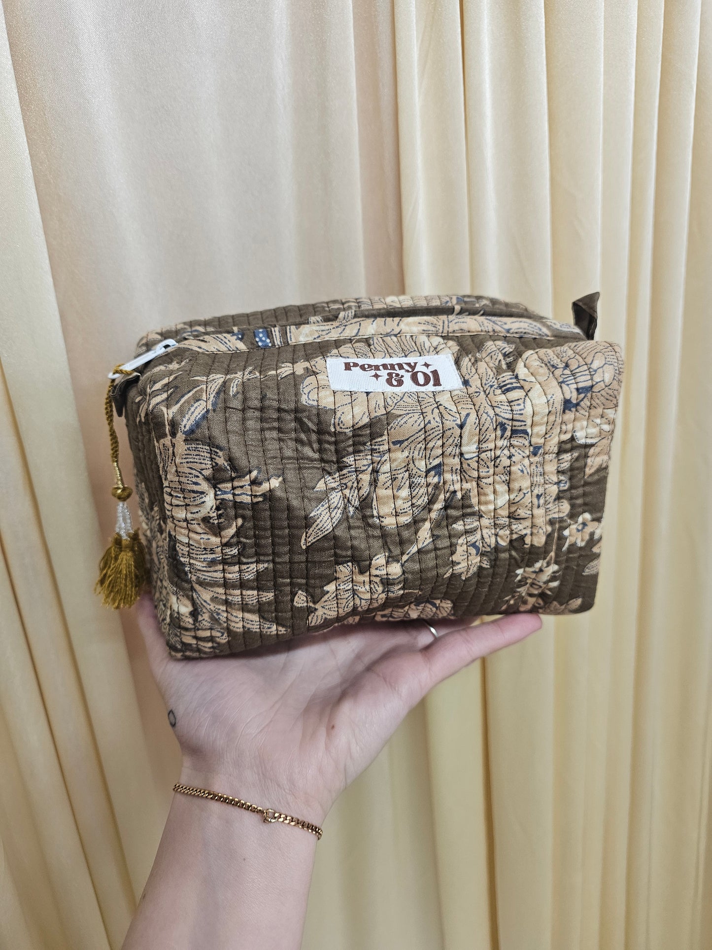 Brown Floral Waterproof Pouches