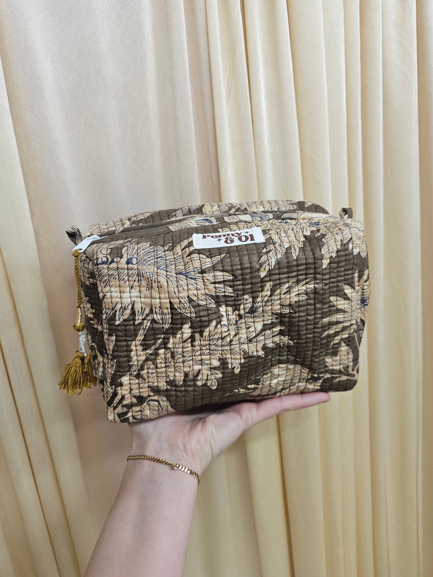 Brown Floral Waterproof Pouches