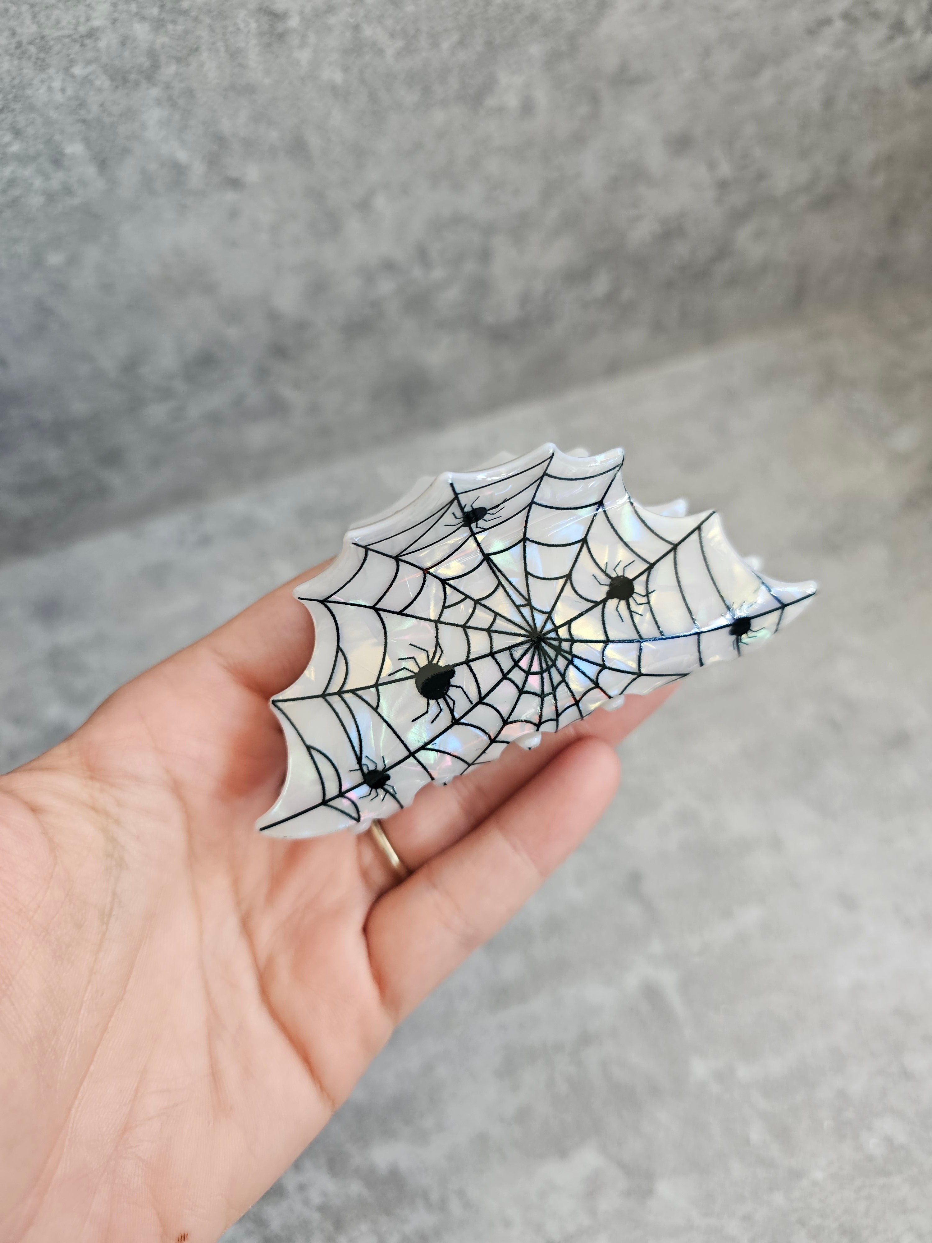 Spiderweb Claw Clip
