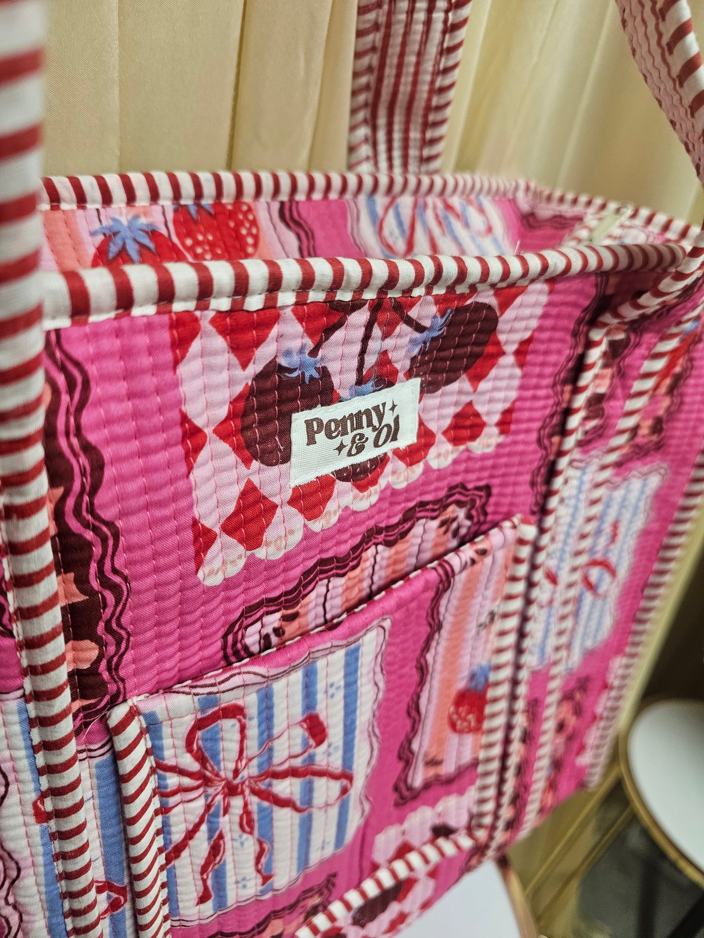 Berries & Bows Collection tote bags. Cotton tote bags all sizes.