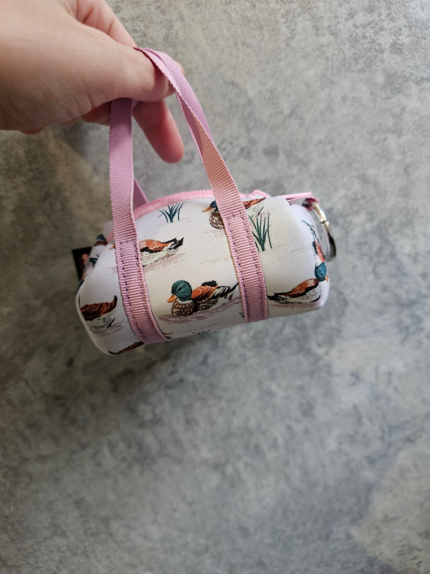 Mini duffle bag keyring, New in PLS neoprene purse