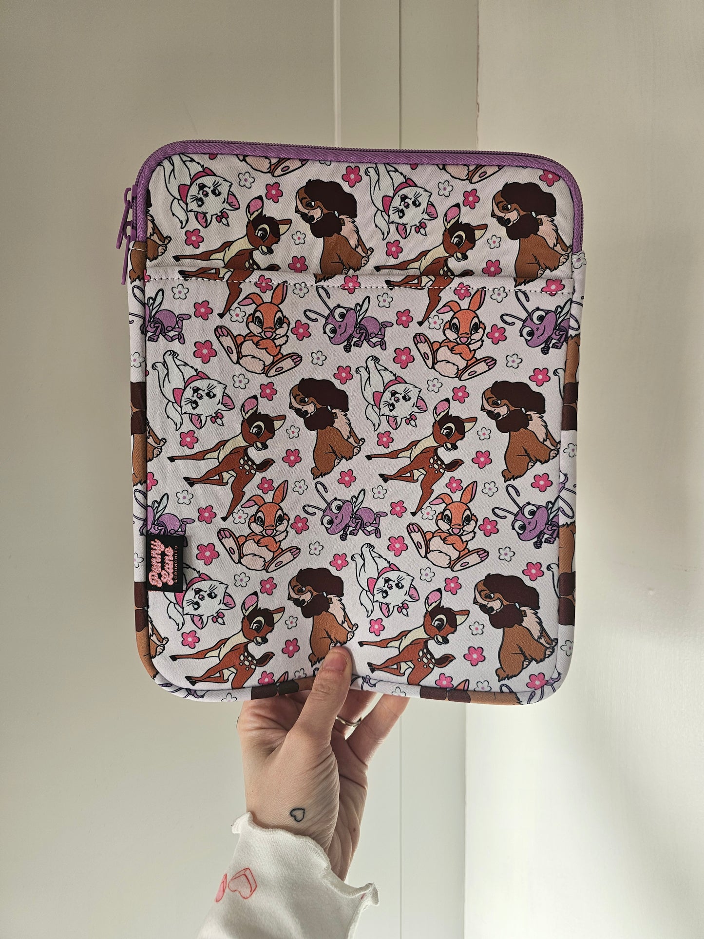 Ipad case, protective neoprene ipad sleeve with zip and pocket.