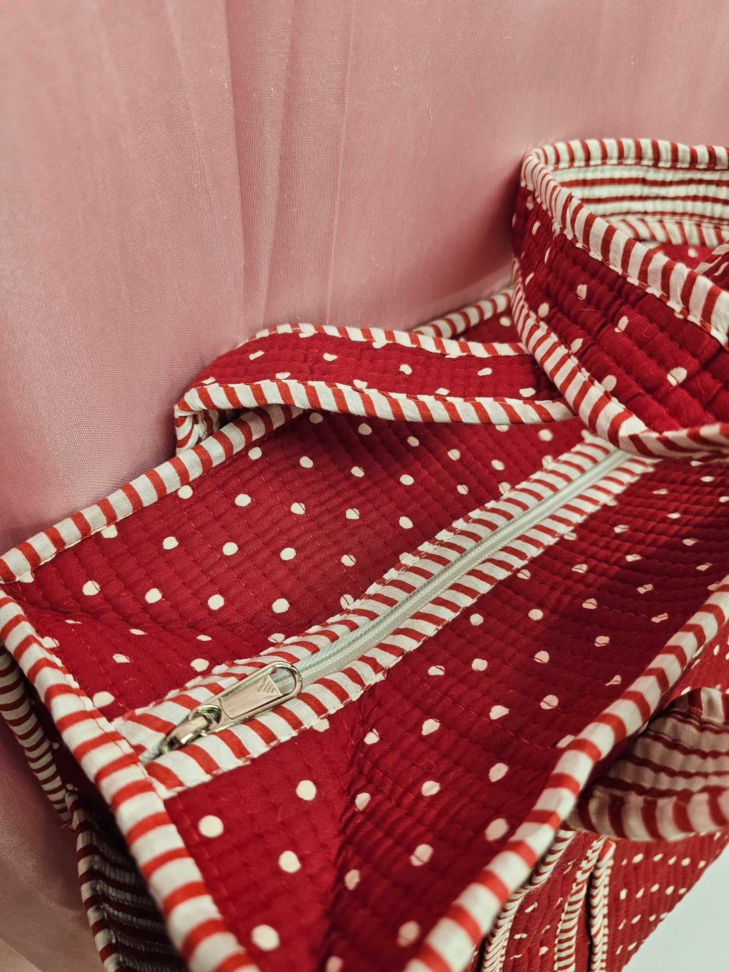 Red Polka Dot collection, tote bags. Cotton tote bags all sizes.