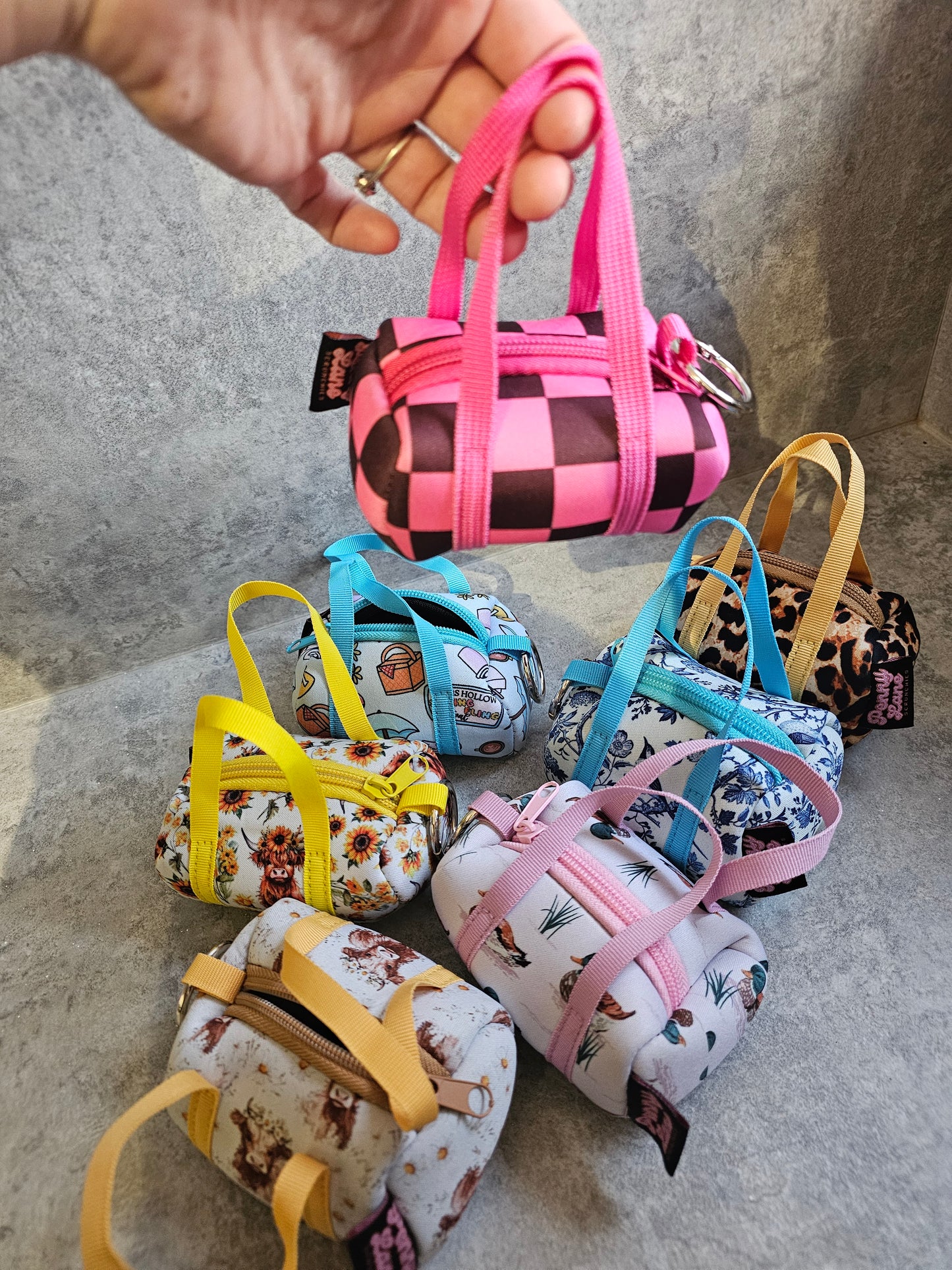 Mini duffle bag keyring, New in PLS neoprene purse