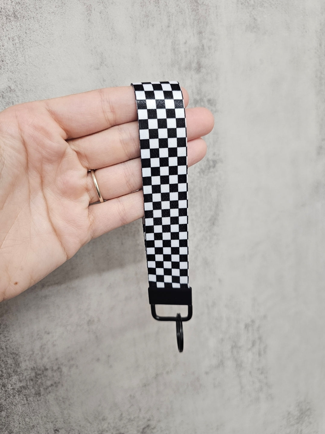 Black and White Checkered Wristlet Keyring
