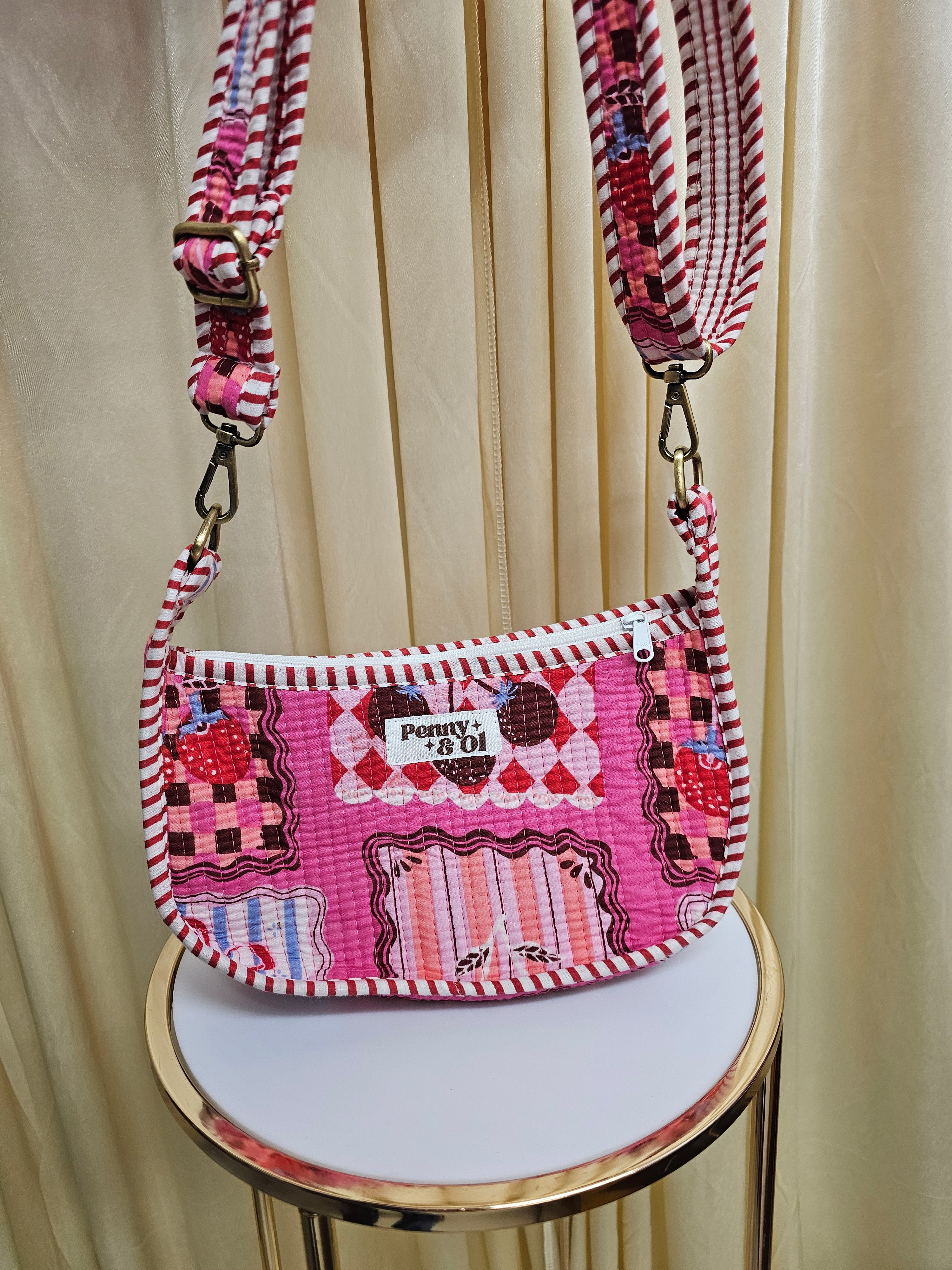 Berries & Bows Collection tote bags. Cotton tote bags all sizes.