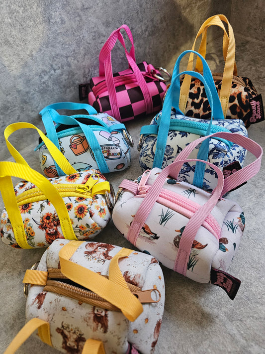 Mini duffle bag keyring, New in PLS neoprene purse