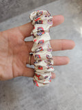 Granny dogs scrunchie keyring